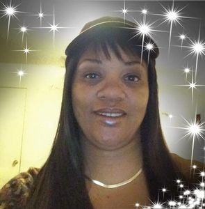 Meet your Posher, Shana